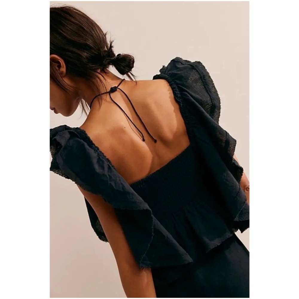 Free People Make Waves Reversible
Top Black Beach Vacay Resort Size Small - Picture 2 of 14